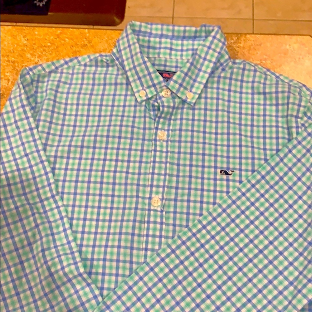 Vineyard vines button down